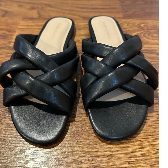 Stuart Weitzman Women's Crossover Leather Slide Black Size 7 NWOB Lux Footwear - Picture 3 of 10